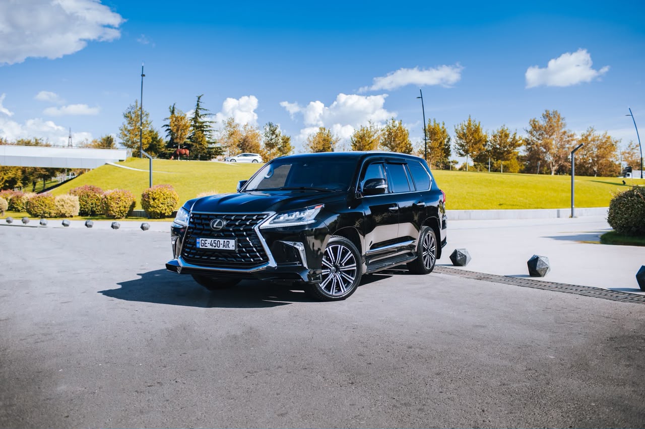 Lexus LX 570