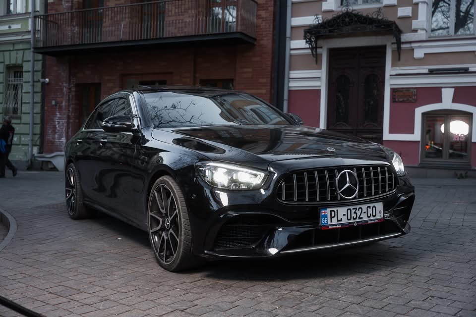 Mercedes-AMG E 63